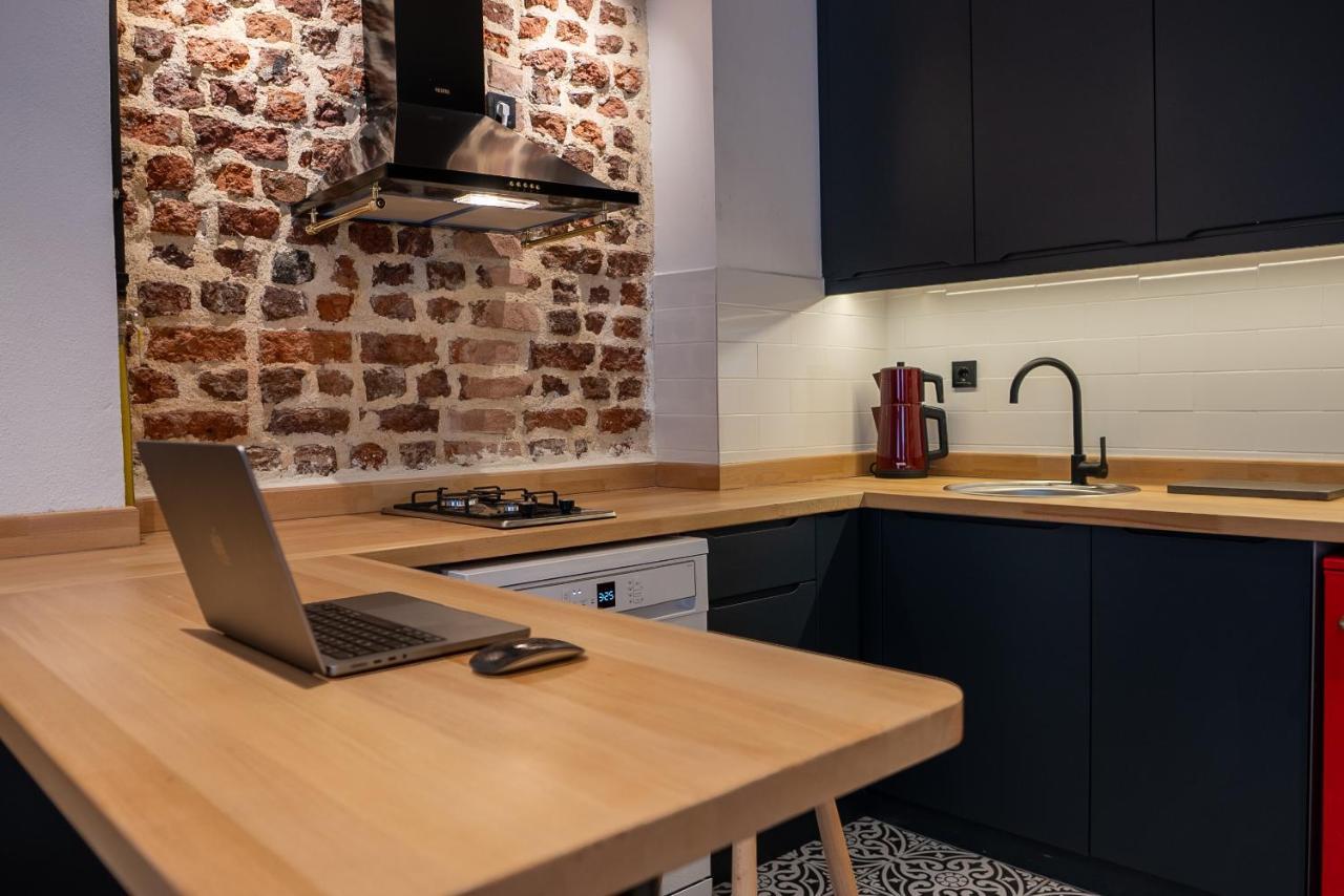 Alness Residence Истанбул Екстериор снимка