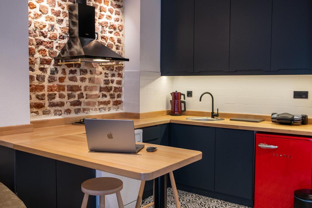 Alness Residence Истанбул Екстериор снимка