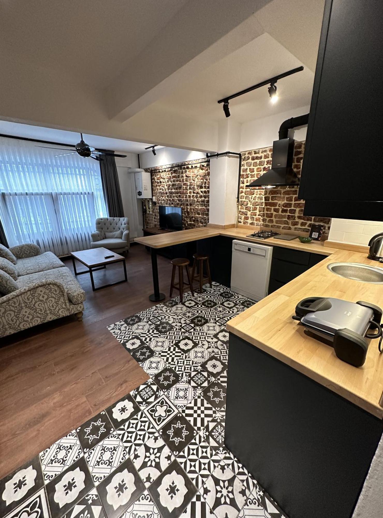 Alness Residence Истанбул Екстериор снимка